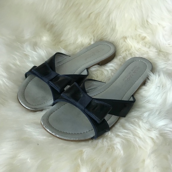 Mila Paoli Patent Leather Bowtie Sandals, Size 38 - Picture 2 of 5